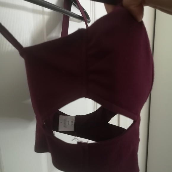 Crop top - Picture 2 of 3